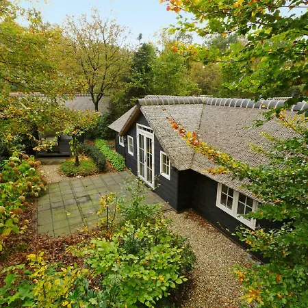 Holiday Vrijrijck De Heivlinder-3 * Drie